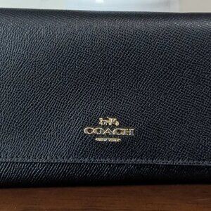 COACH BLACK CROSS GRAIN TRIFOLD SNAP WALLET